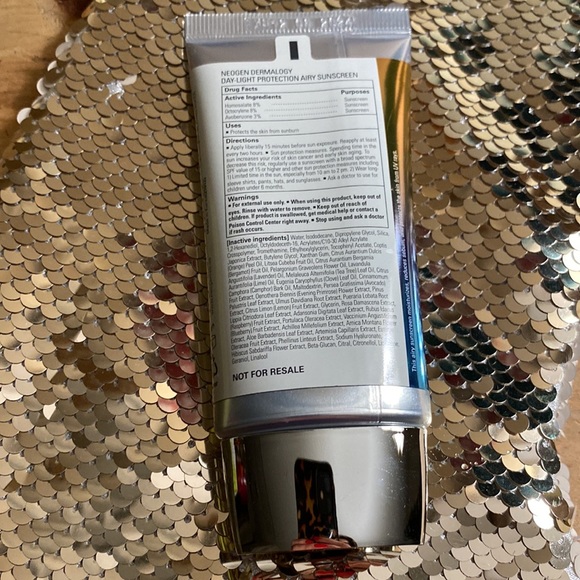 NEOGEN DAY-LIGHT PROTECTION AIRY SUNSCREEN SPF50+ NEW SEALED exp12/8/24 - Picture 2 of 4